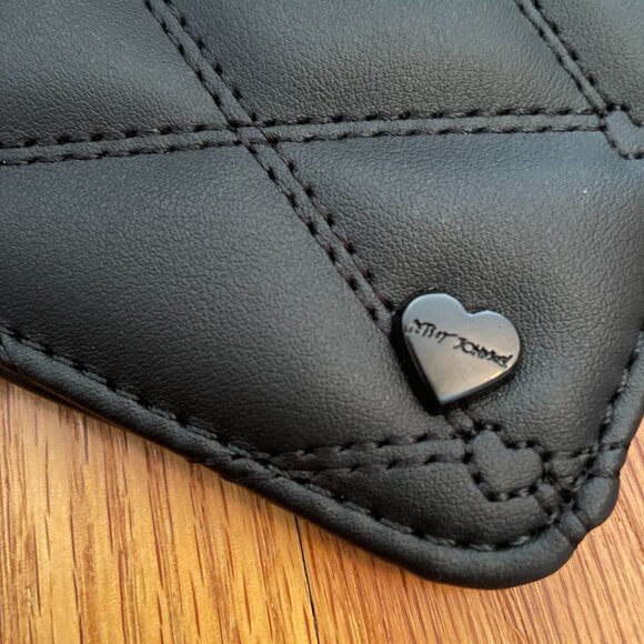 FIRM. Rare BETSEY JOHNSON Skull Tote. Matte Black Shoulder Crossbody Bag - Picture 8 of 12